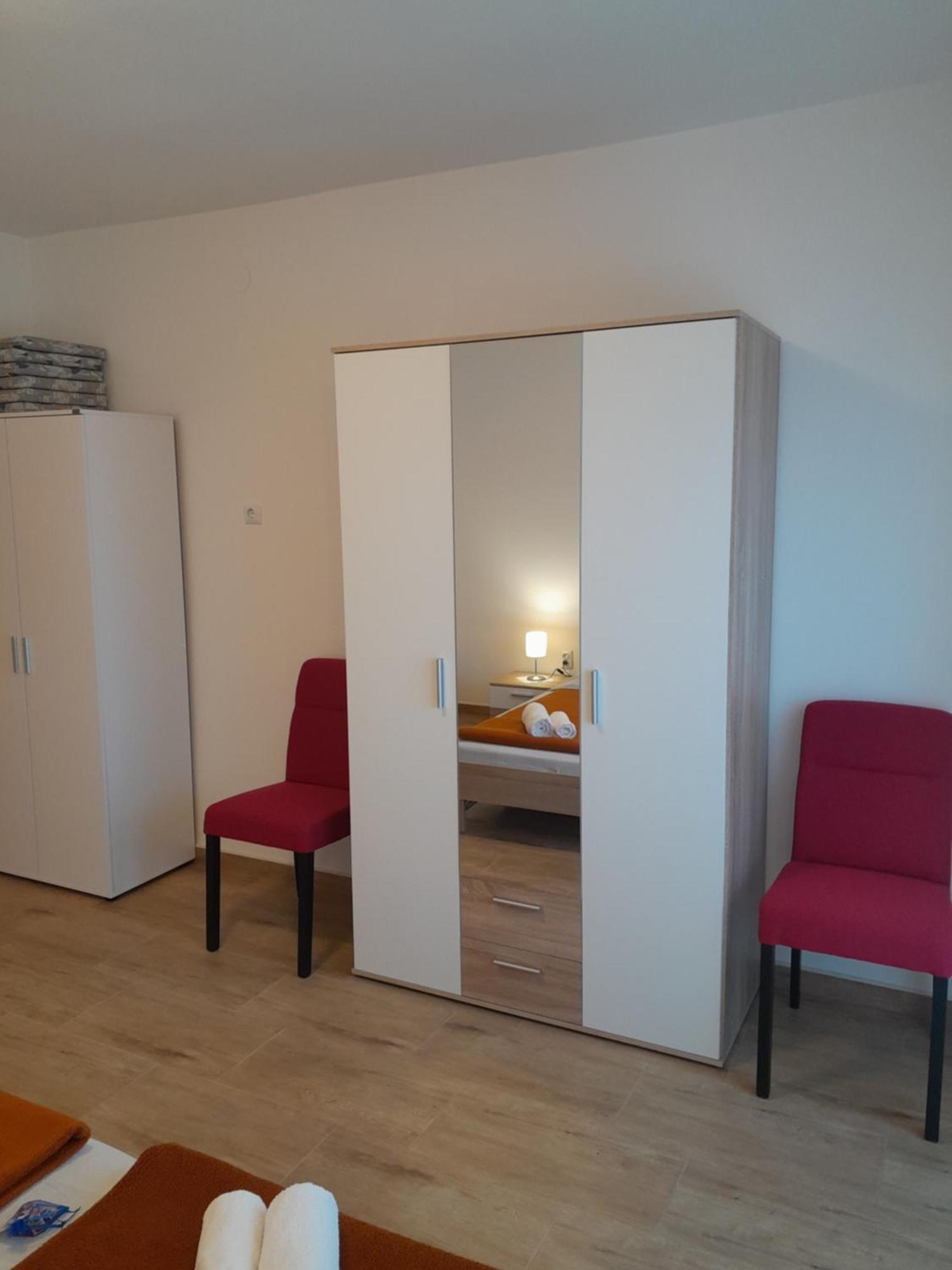 Apartment Dean كليمنو المظهر الخارجي الصورة